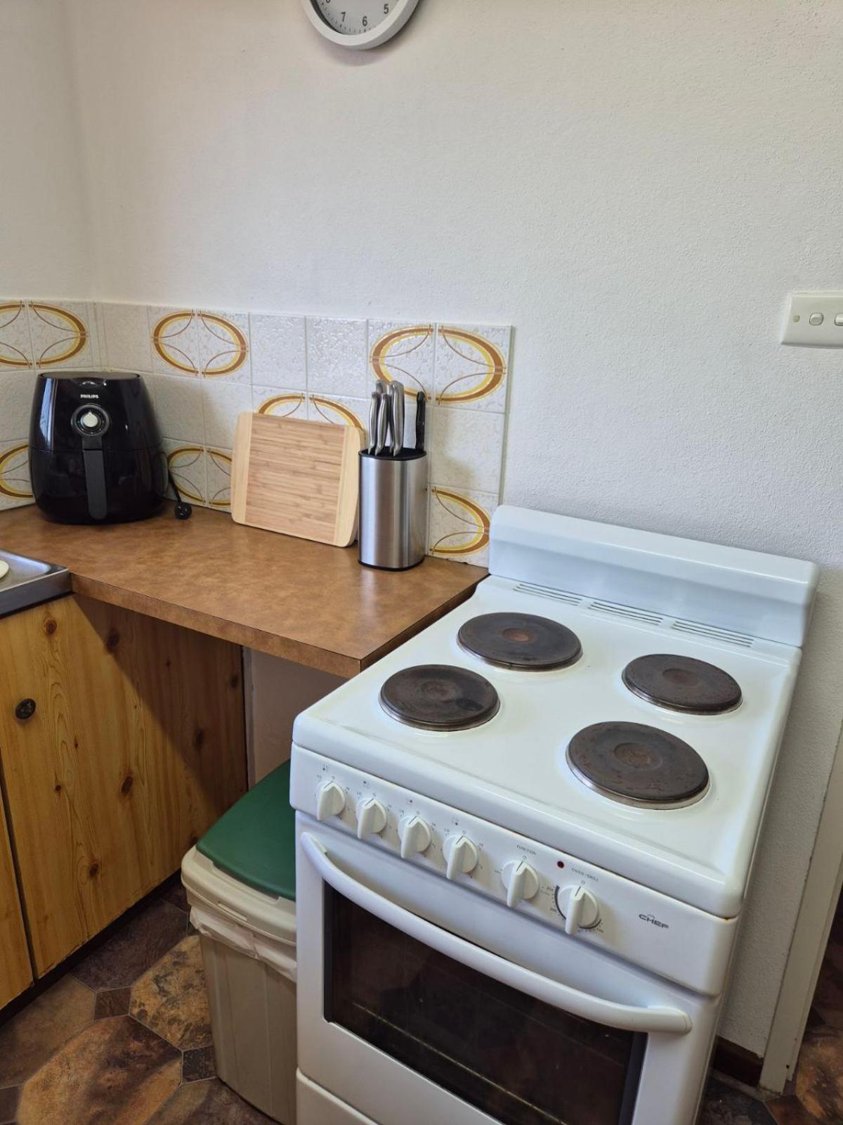 Champion Bay Beach Unit, With Own Carport, Geraldton Bagian luar foto